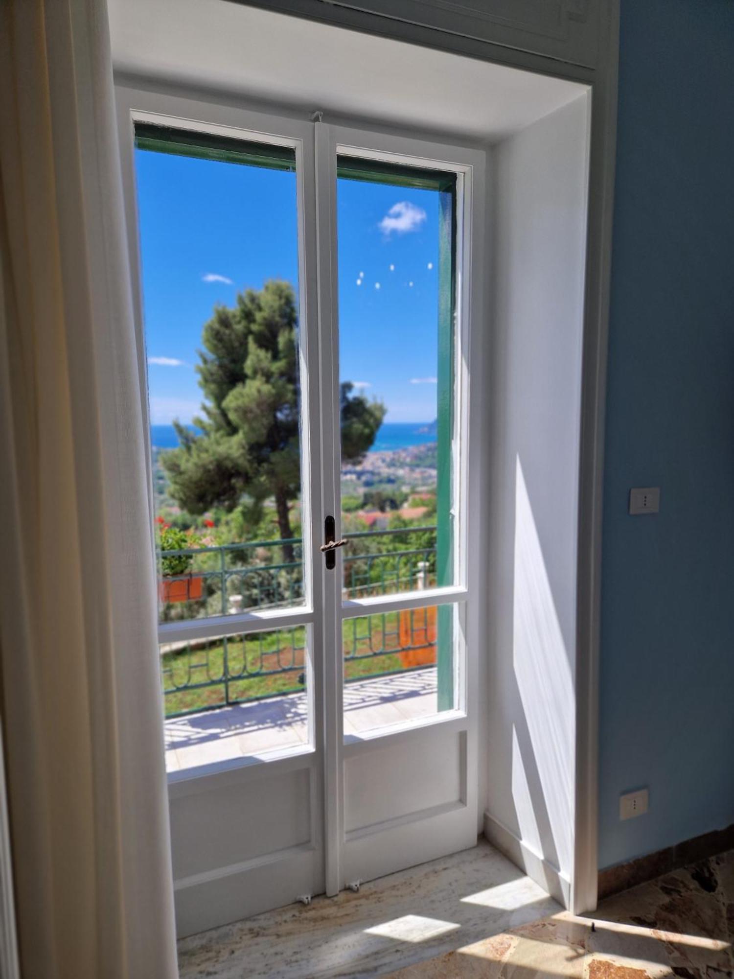 Villa Esmeralda Salerno Exteriör bild
